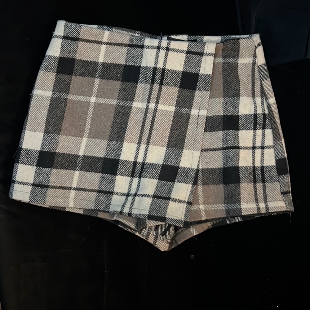 🎁2 for $20 Academic Plaid Skort L